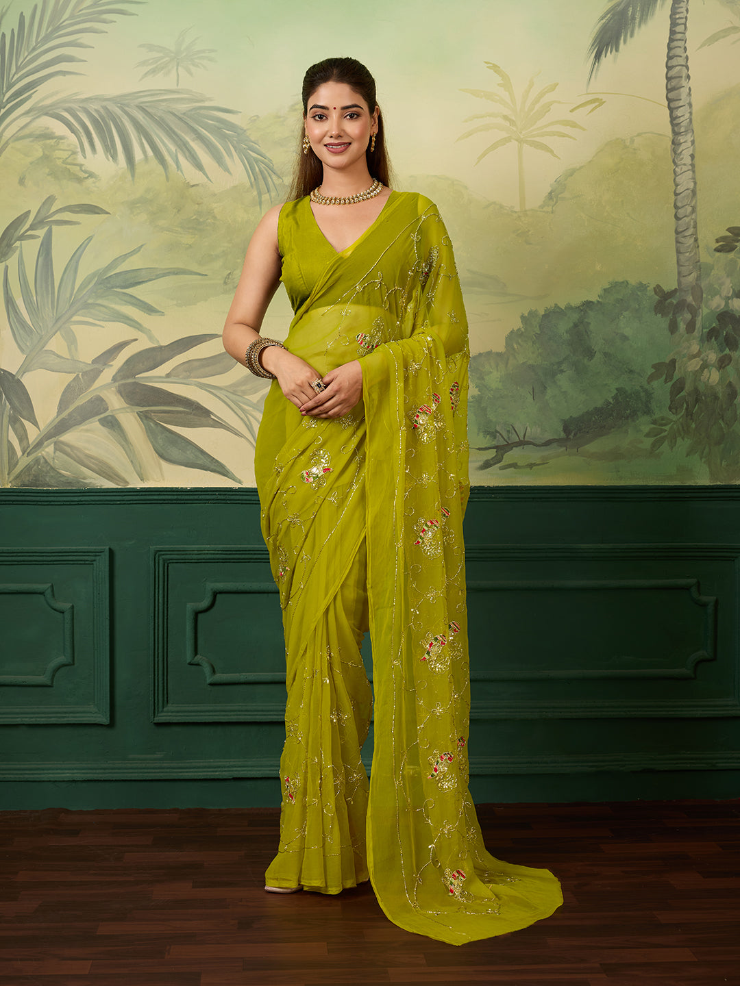 Tanmira Designer Chiffon Saree with Traditional Look & Cutdana Work