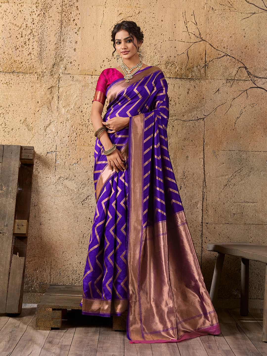 Tanmira New Dola Silk Shilpa Shetty-Inspired Bollywood Style With Banarasi Handloom Saree DC