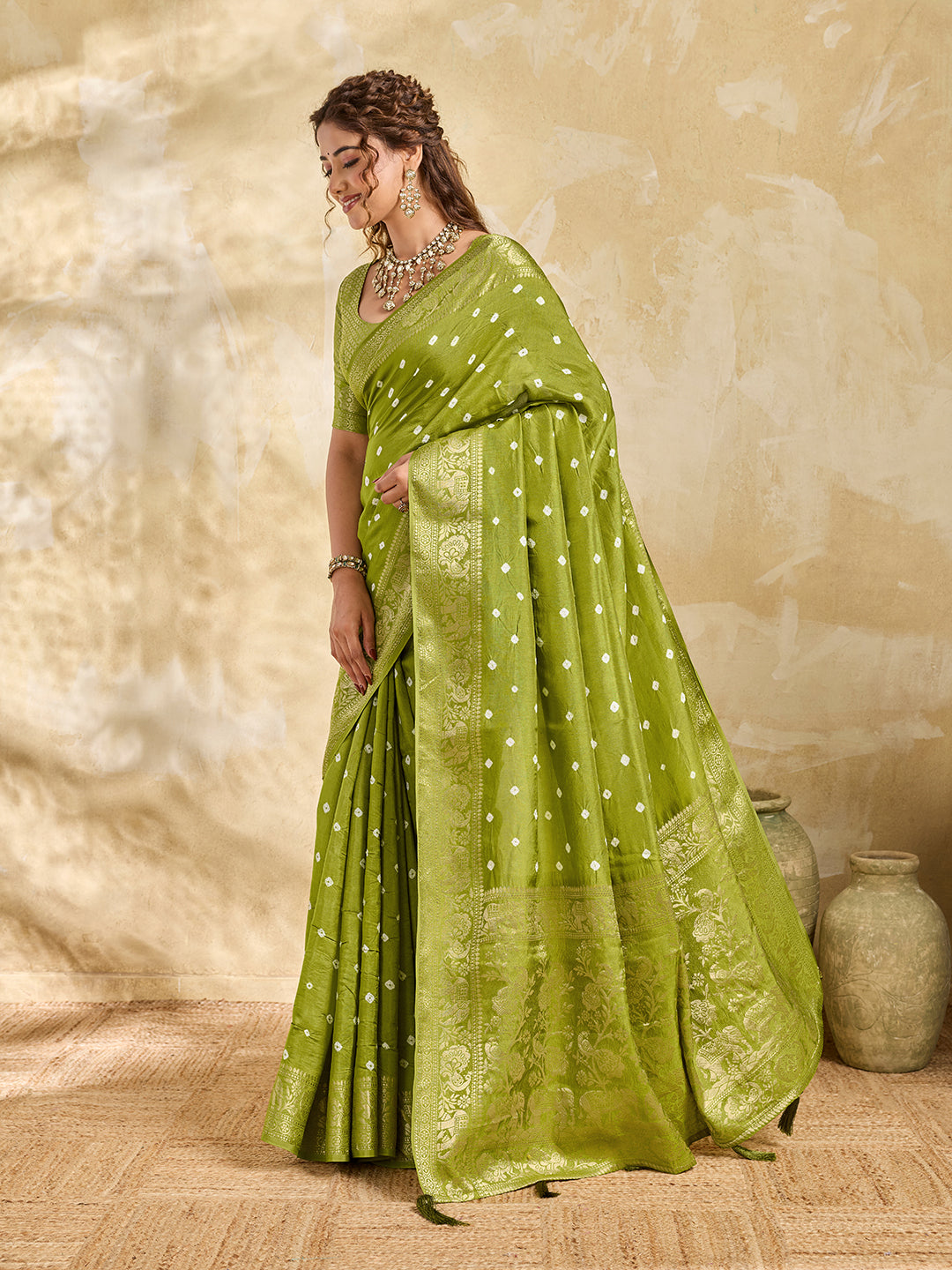 Buy New Elegant Bandhani Saree With Festive Wear Tanmira