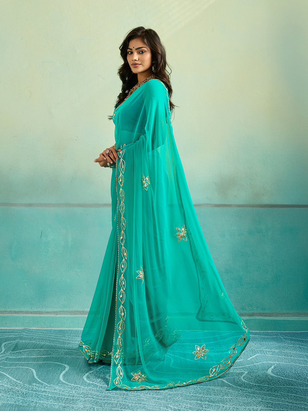 Tanmira Latest Chiffon Bollywood Style Gotapatti Work Saree MHS