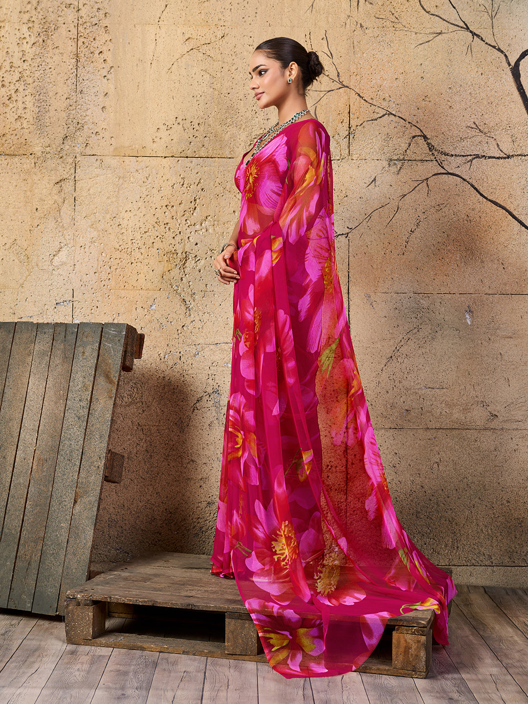 Tanmira New Beautiful Pure Georgette Flower Printed Style Saree SUN