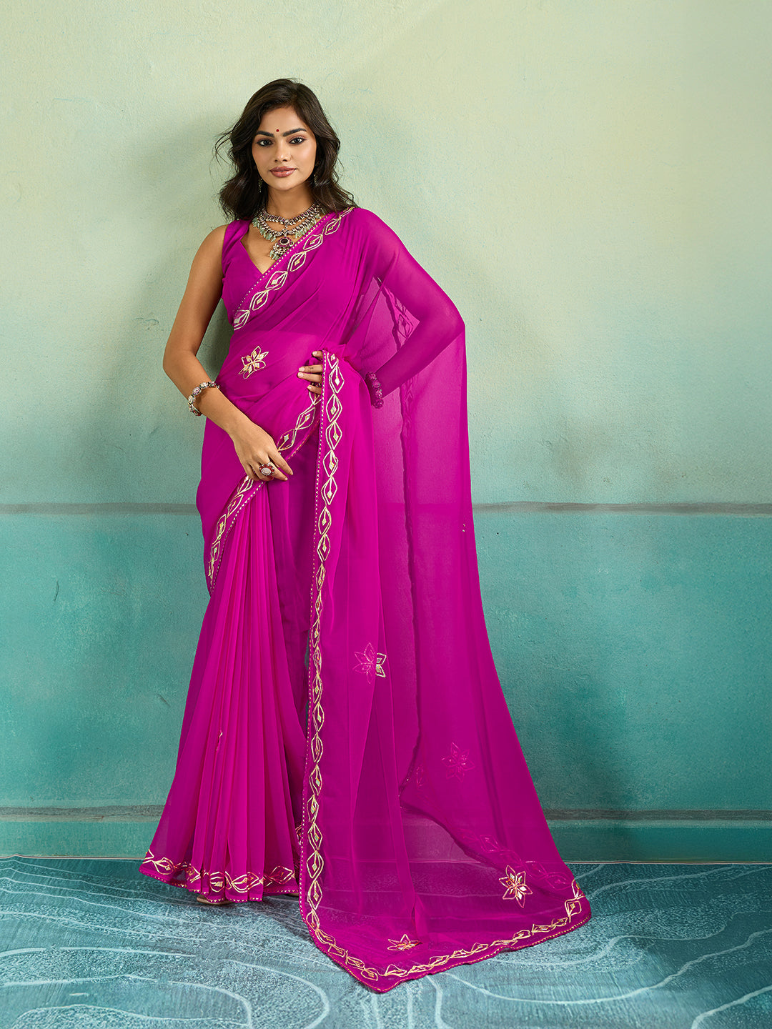 Tanmira New Beautiful Chiffon Bollywood Style Gotapatti Work Saree MHS