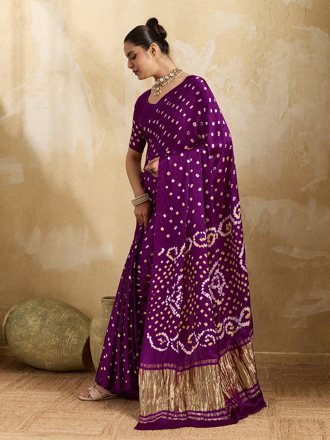Tanmira Modal Gaji Silk Bandhani Ekdana Handmade Bandhej Saree with Lagdi Patta Pallu RJB