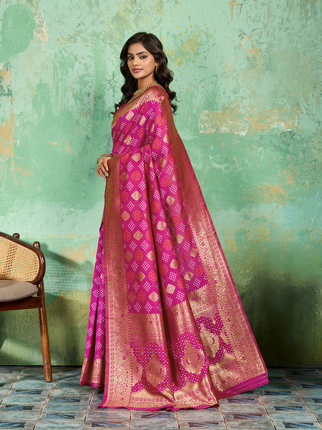 Tanmira New Latest Banarasi Silk Bandhani Style With Zari weaving Saree DC