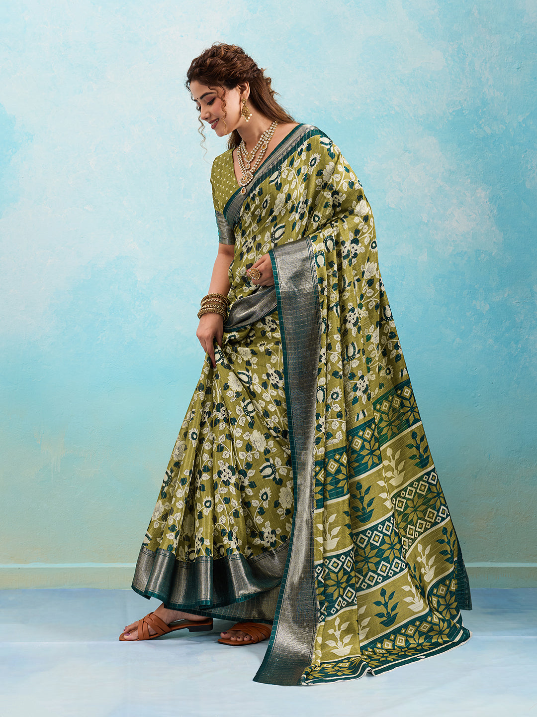 Tanmira New Trendy Cotton Silk Saree with Printed Pattern STL