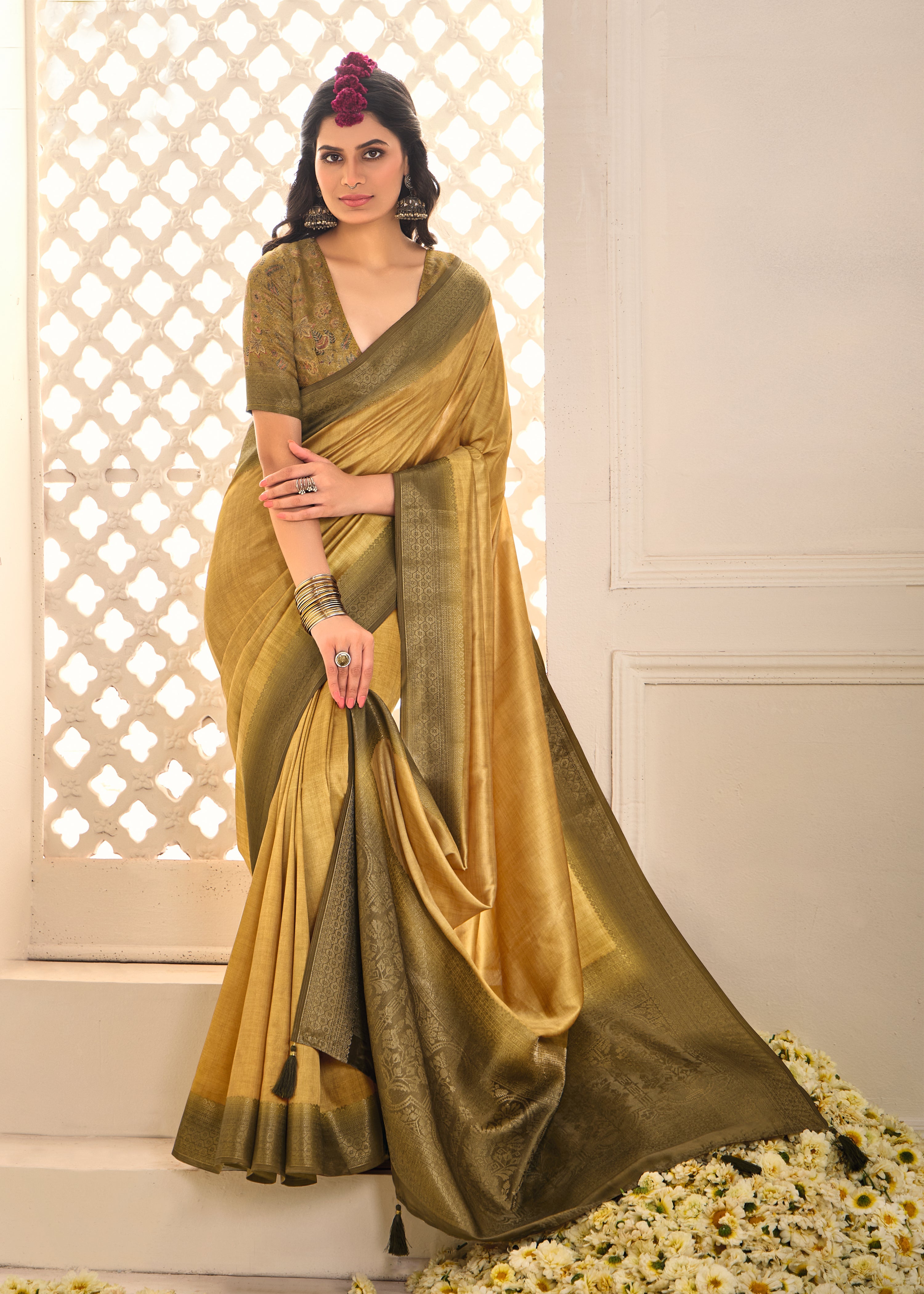 Tanmira New beautiful Tissue silk Banarasi Style Party wear saree STR
