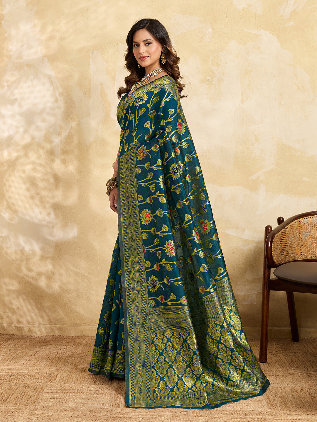 Tanmira New Elegant Dola Silk Banarasi Style Saree with Floral Print DC