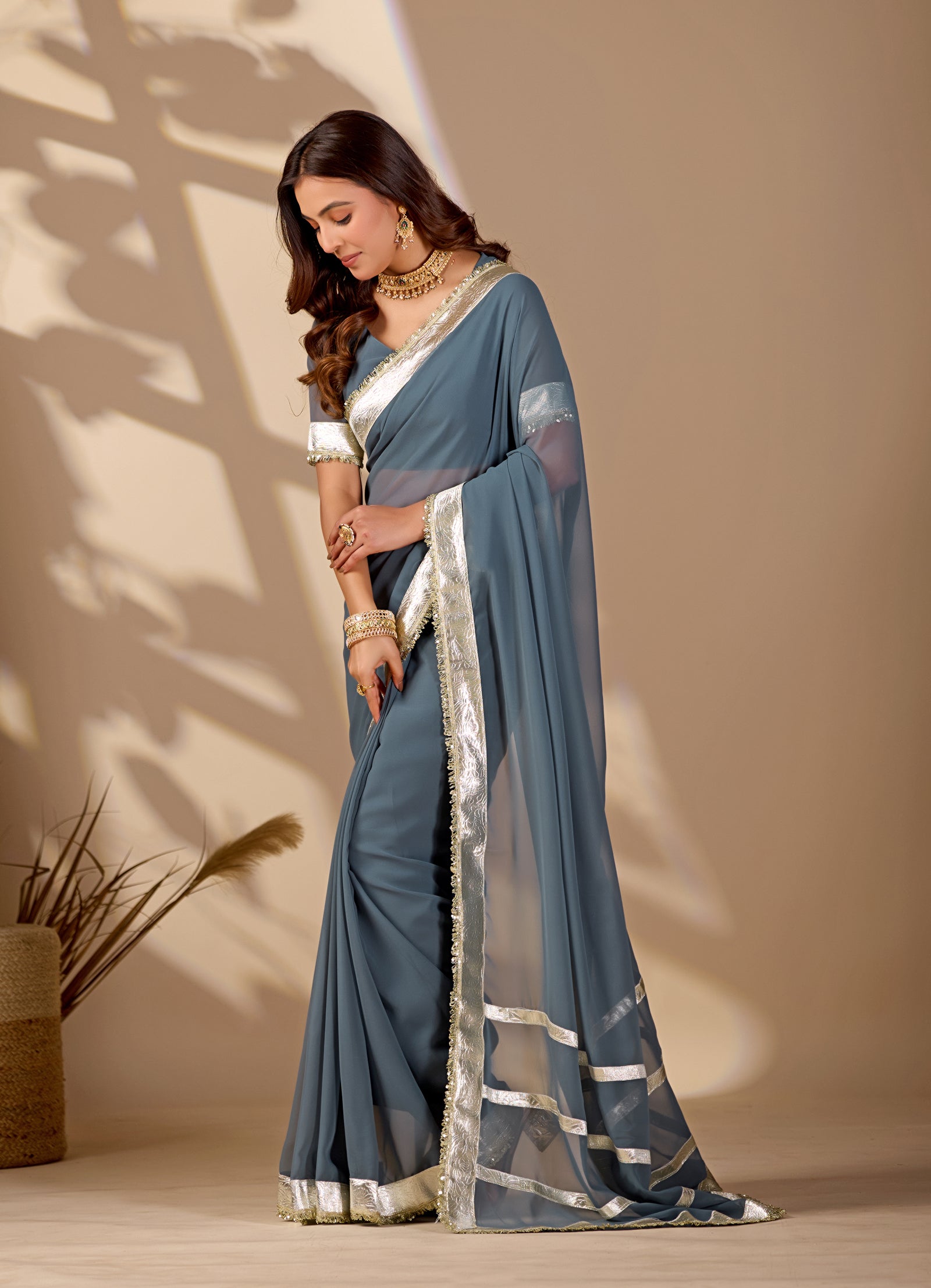 Tanmira New Stylish Georgette Saree with Rich Gota Border Work MHS
