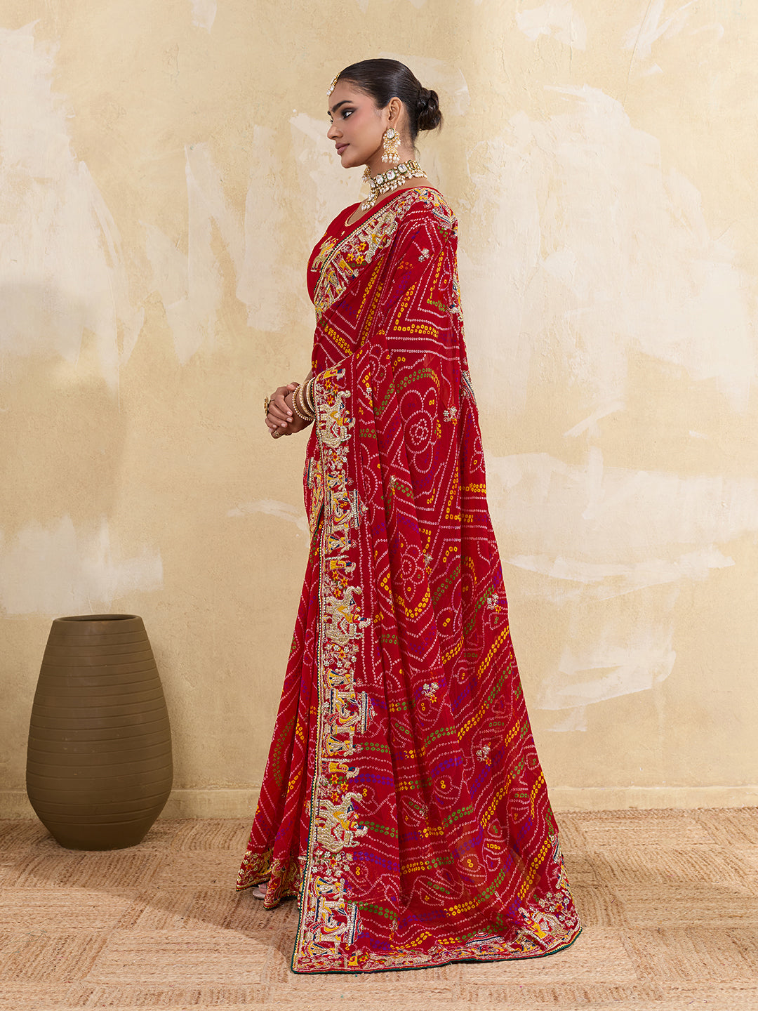 Tanmira New Beautiful Rajasthani Traditional pure Georgette Chunri Saree SRK