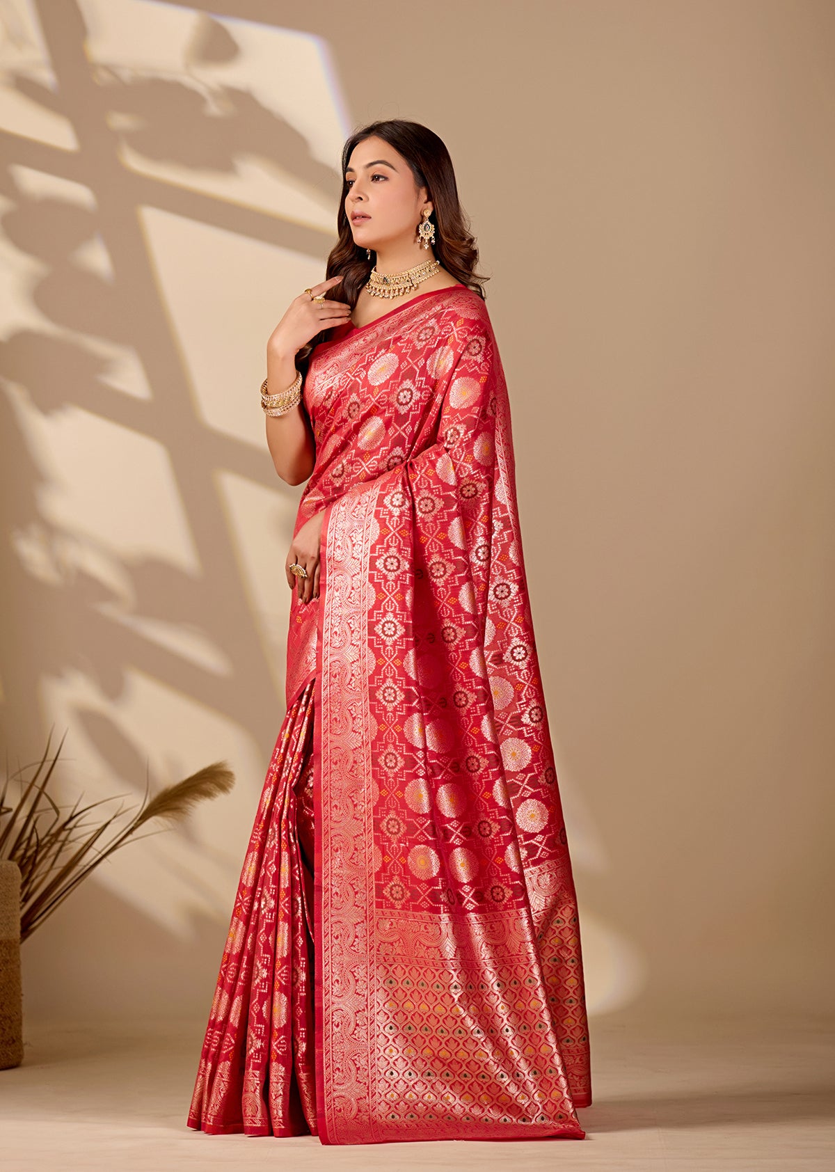 Tanmira New Elegant Festive Bandhani Style Dola Silk Saree DC