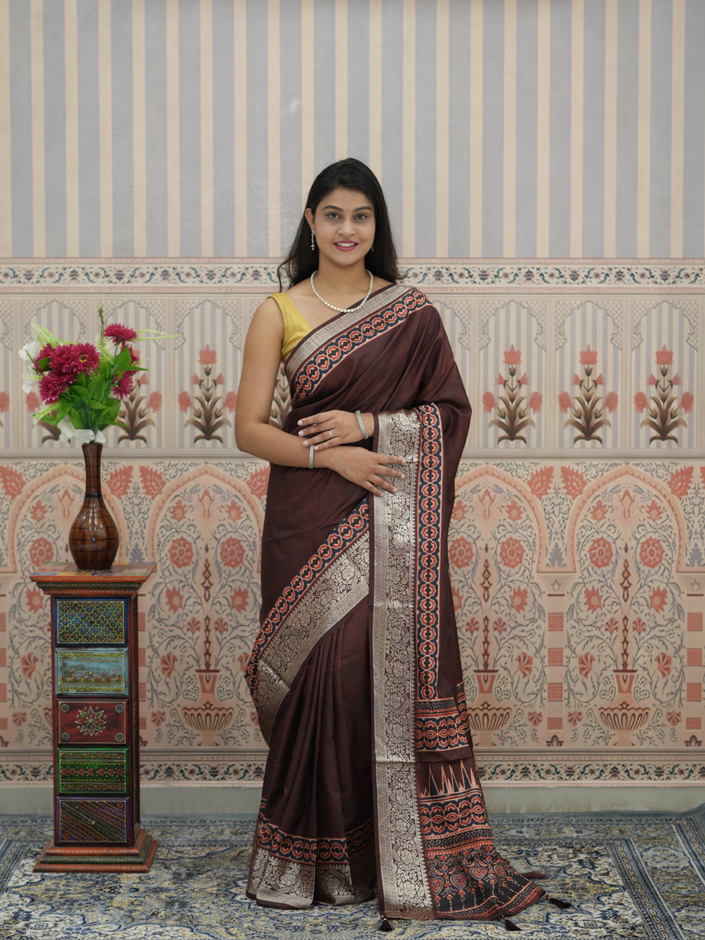 Buy Beautiful Upada Silk Banarasi Style Saree Tanmira