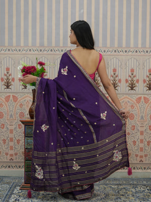 Buy Traditional Saree With Festive Wear Tanmira