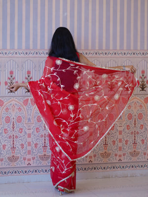 Buy Georgette Traditional Style Saree Tanmira