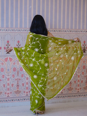 Buy Georgette Traditional Style Saree Tanmira