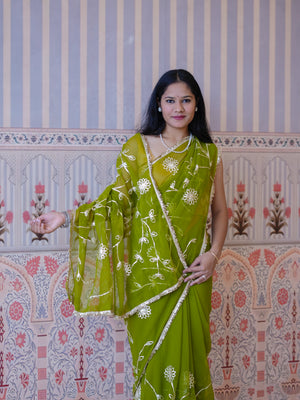 Buy Georgette Traditional Style Saree Tanmira