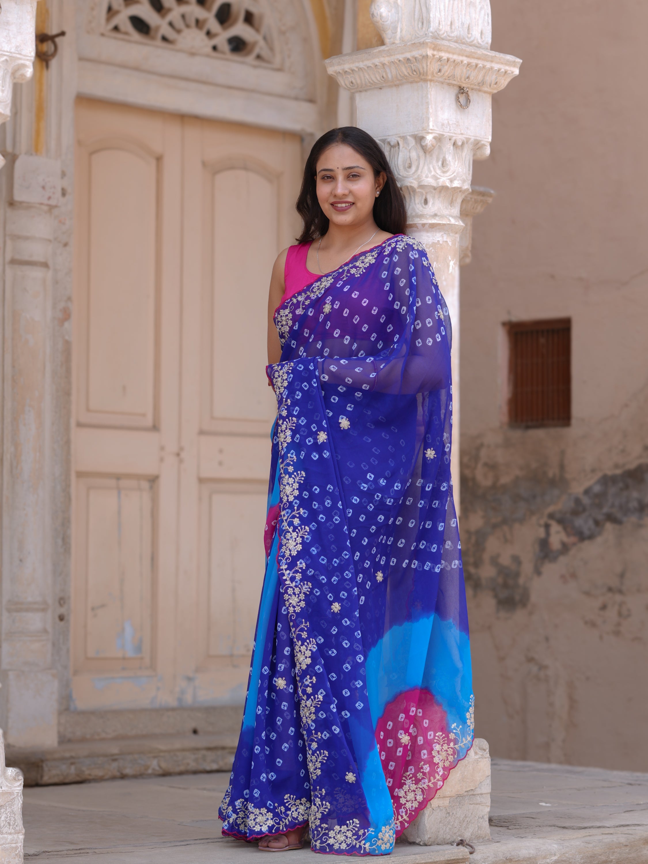 Buy Bandhani Saree With Festive Wear Tanmira Image 3