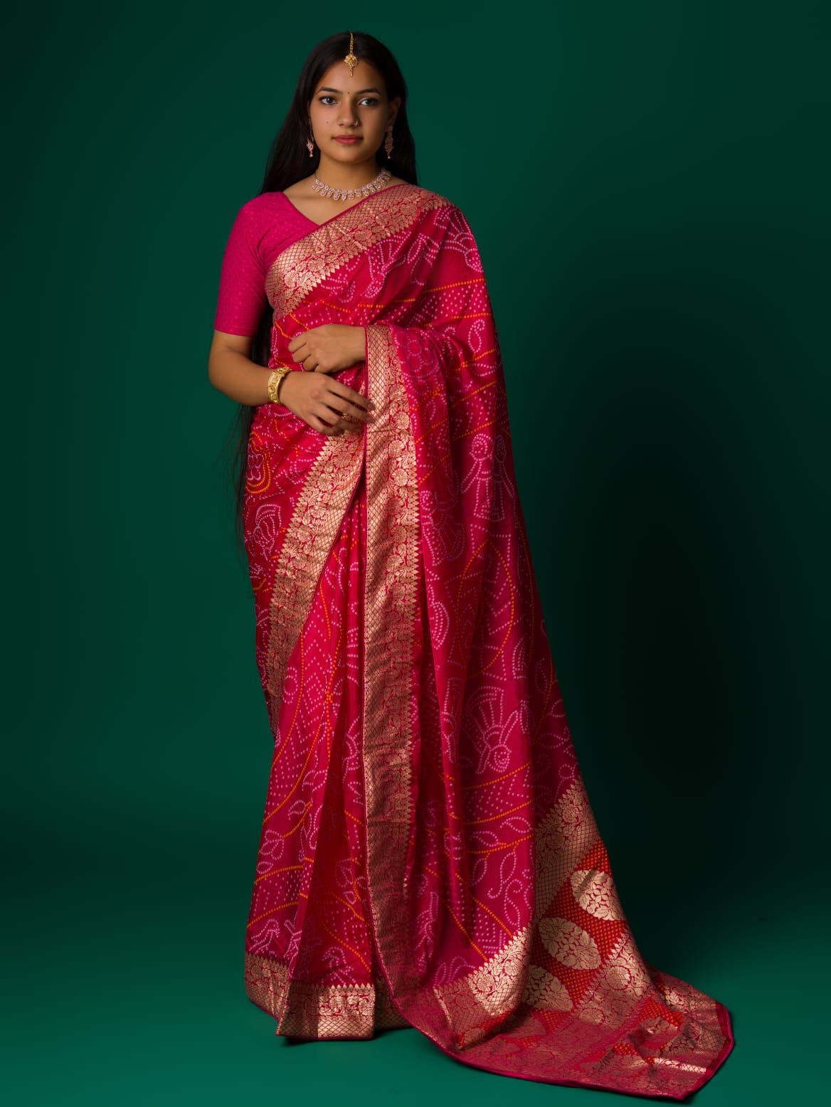 Tanmira New Pure Munga Silk Bandhani Zari Border Saree DC