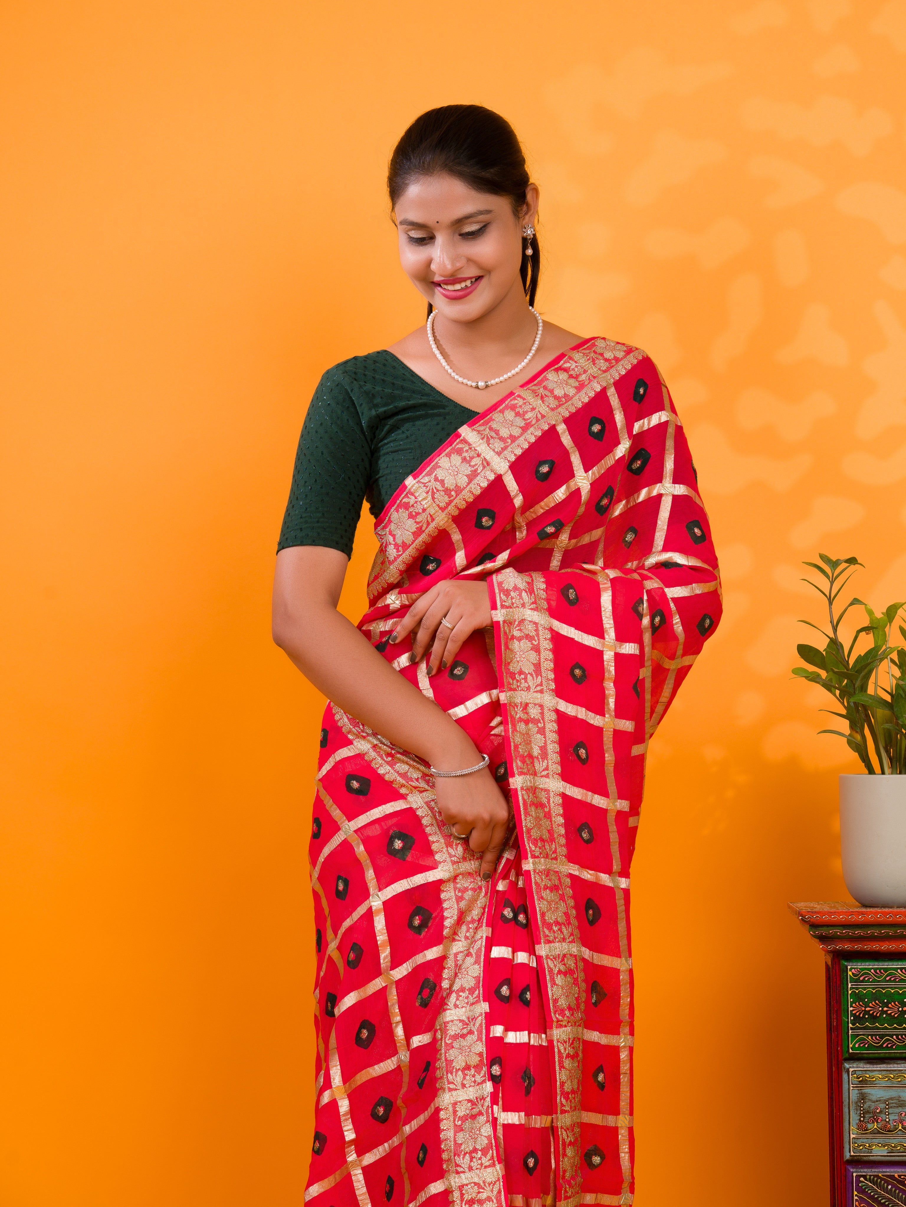 Tanmira New Elegant Georgette Casual Saree With Zari Weaving CHAND