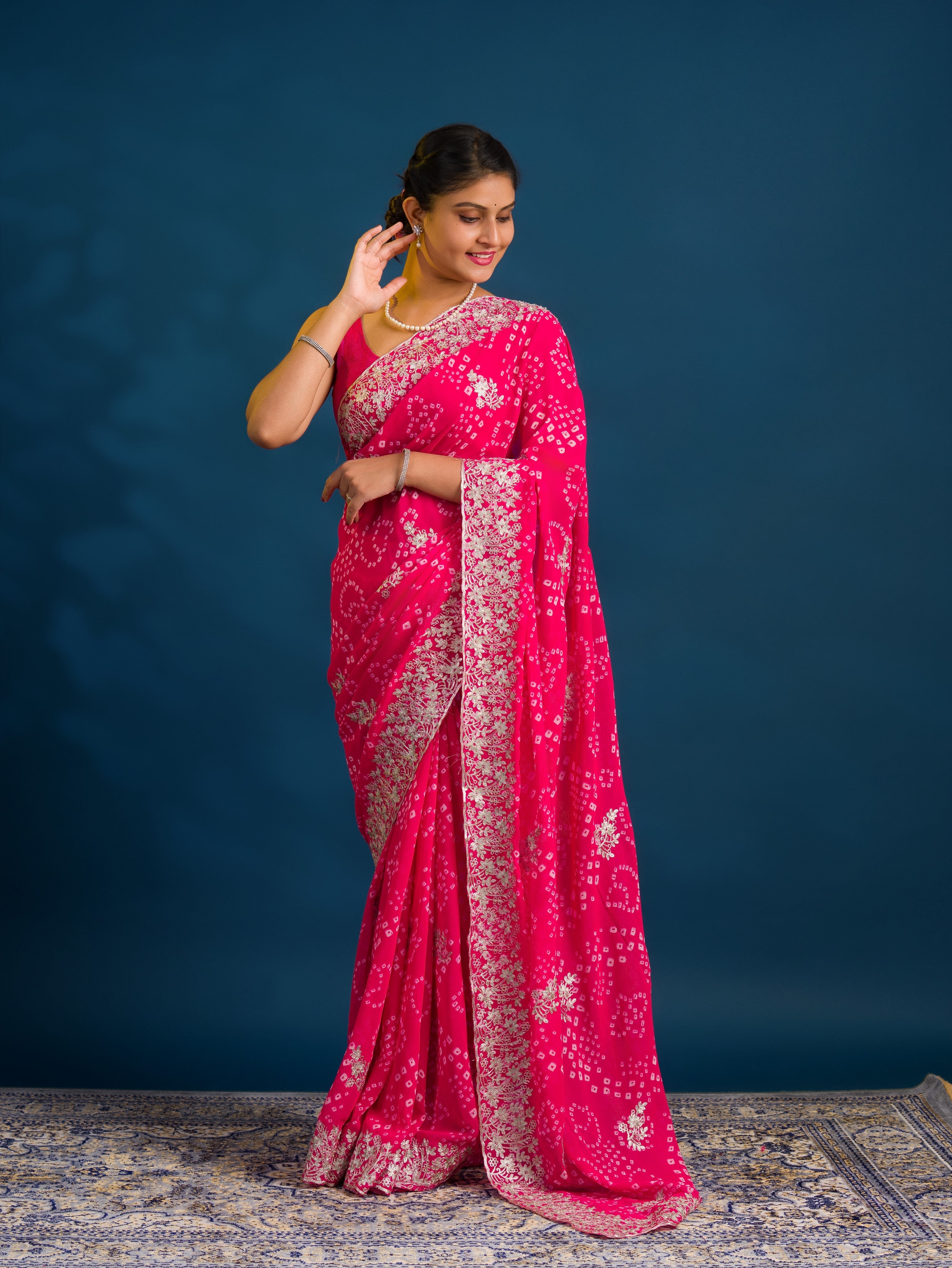 By Bandhani Saree With Elegant Peturn Work