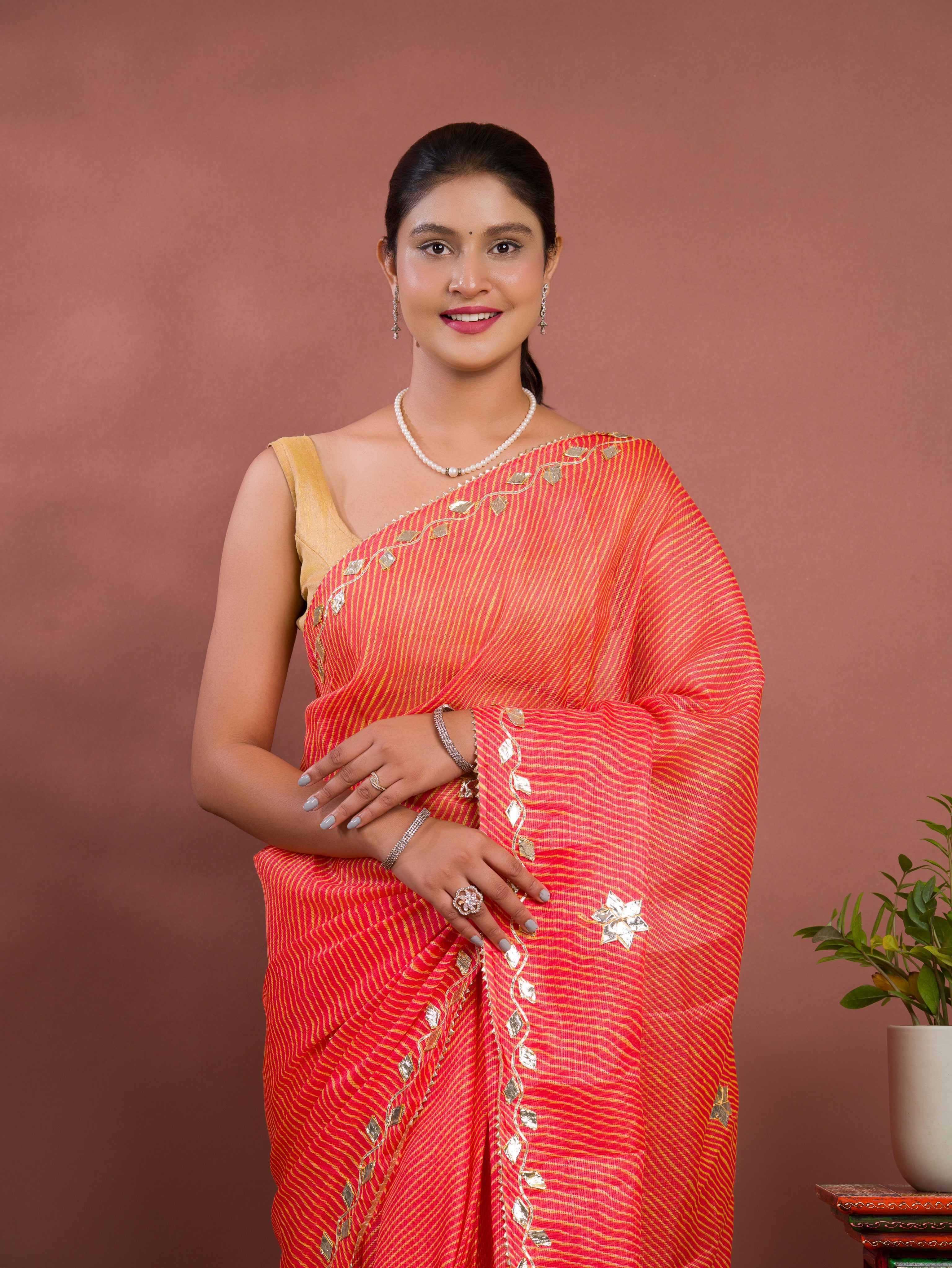 Leheriya Style With Gotapatti Work Saree uner 2000