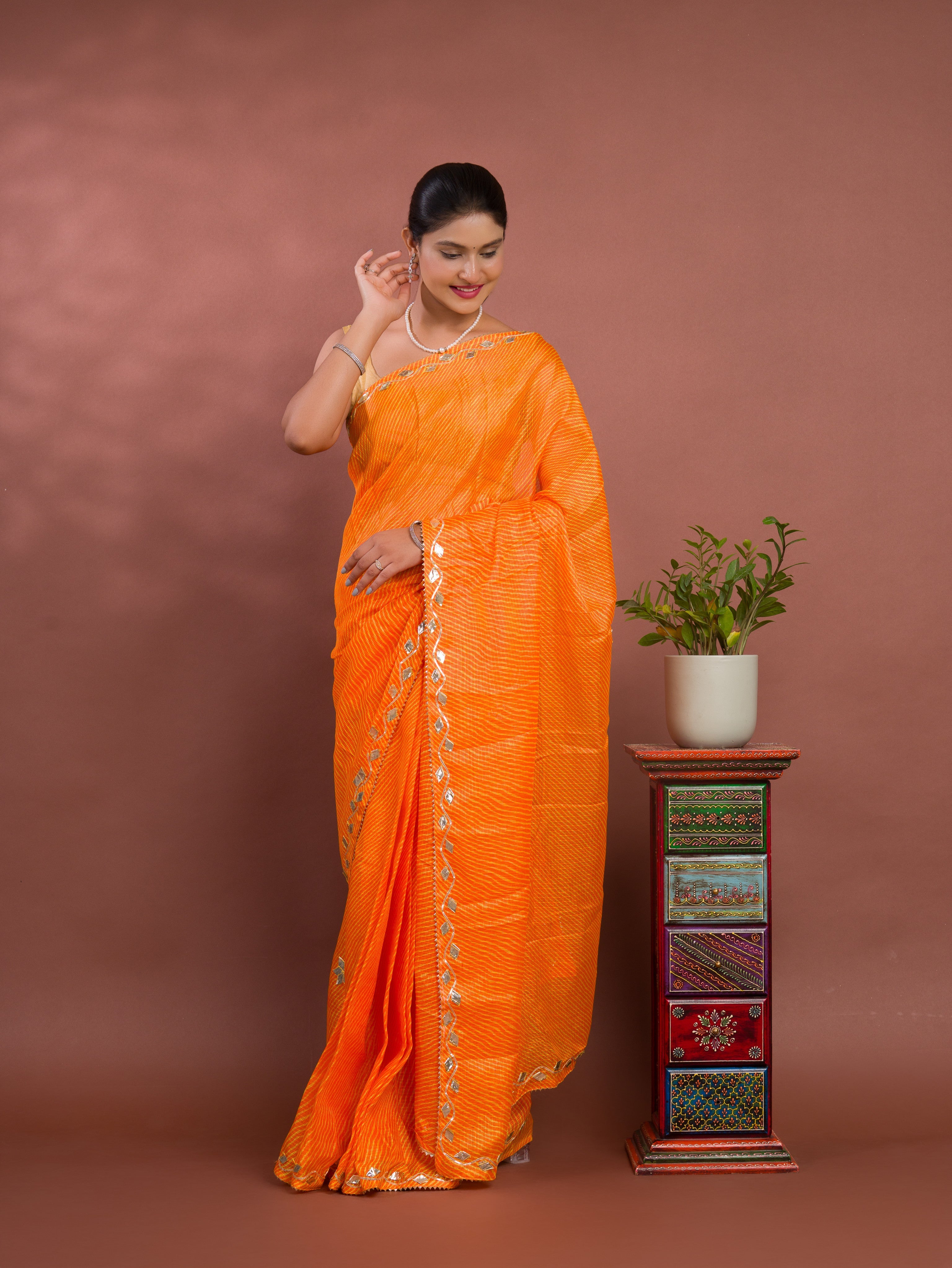 Leheriya Style With Gotapatti Work Saree uner 2000