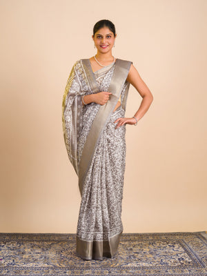 By New Arrival Cotton Silk Batik Printed With Zari Border Work Saree