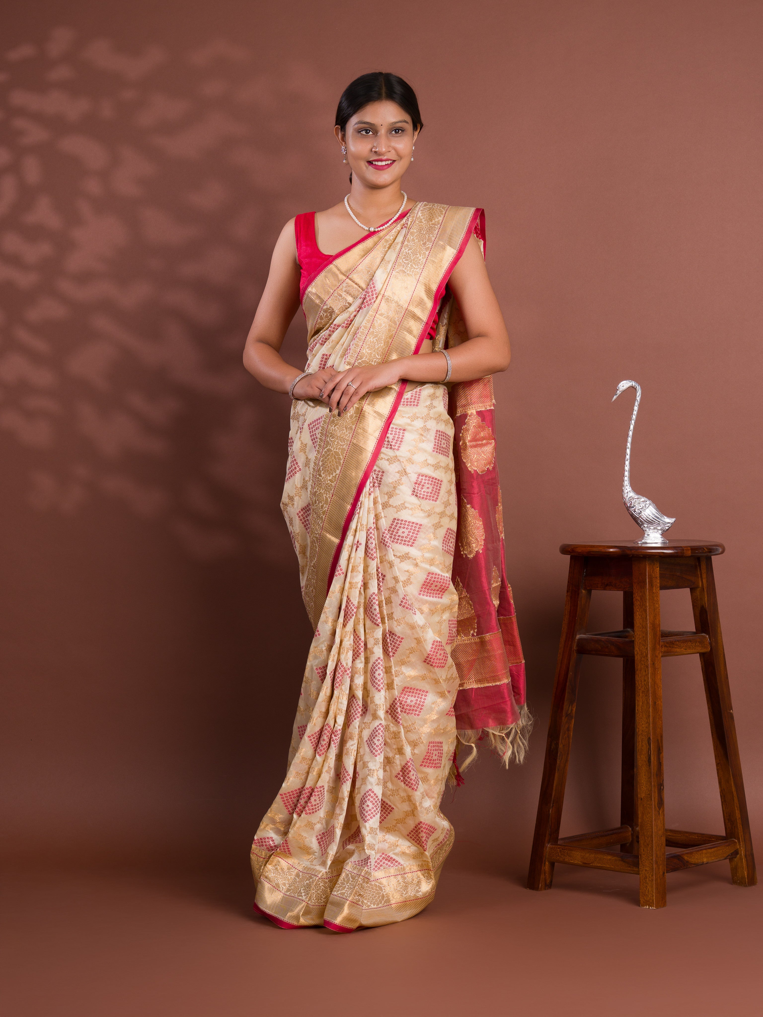 Tanmira New Kanjivaram Silk Style maheshwari Cotton Mahajani Saree