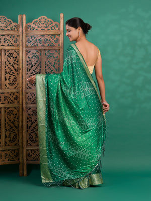 By New Beautiful Dola Silk Bandhani Style With Zari border Saree