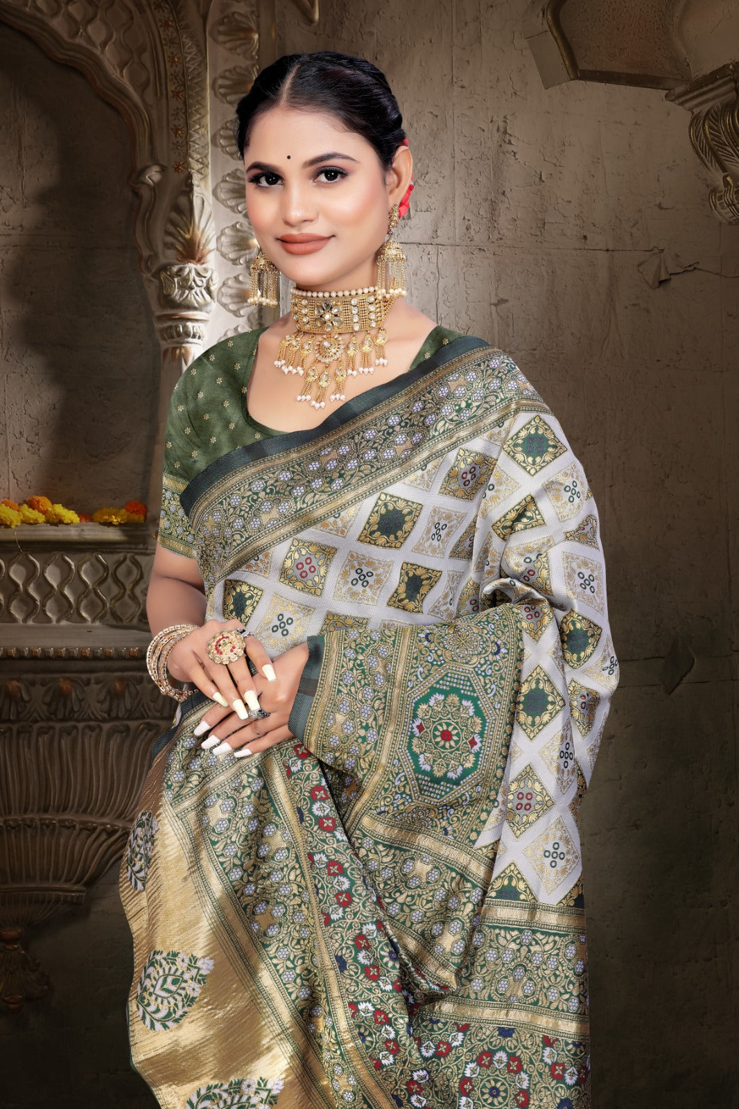 Tanmira Elegant Festive Saree in Banarasi Dola Silk With Blouse DC