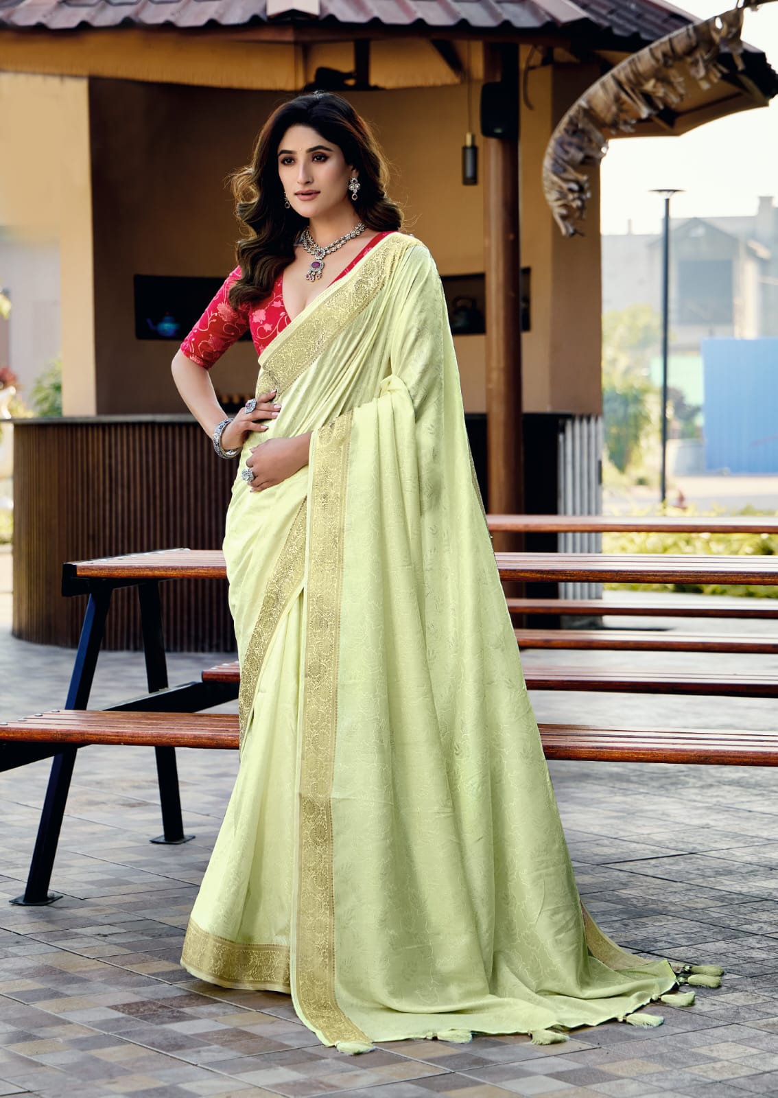 Tanmira New Graceful & Glossy Dola Silk Saree for Festive Moments STR