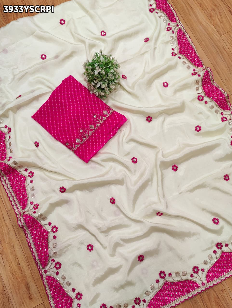 Tanmira Premium Designer Saree with Rich Tari Work and Ethnic Elegance SWA