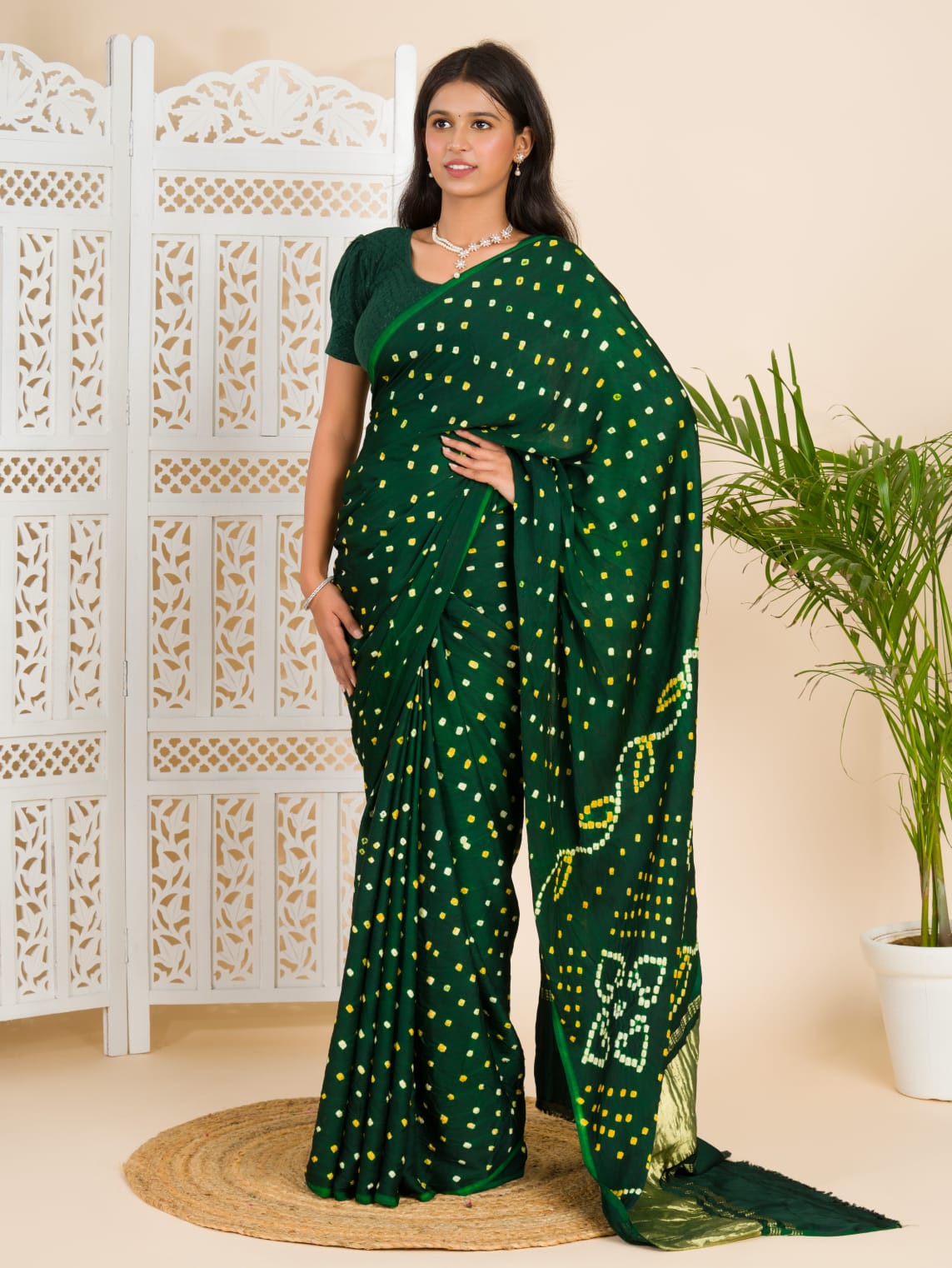Tanmira Modal Gaji Silk Bandhani Ekdana Handmade Bandhej Saree with Lagdi Patta Pallu RJB