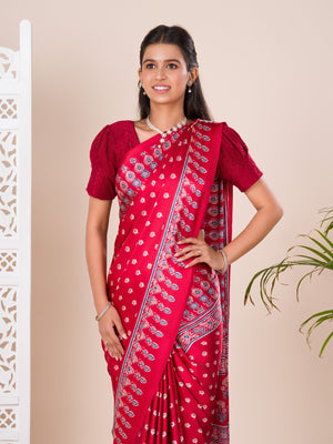 Bandhani Style saree in red colour for festival