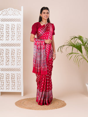 Bandhani Style saree in red colour for festival