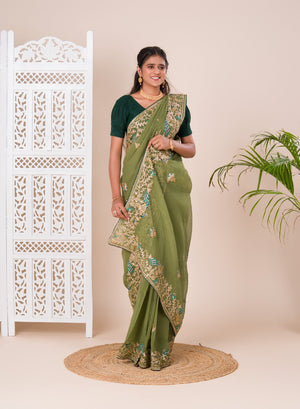 jaipuri style Tissue saree for wedding and mahandi occasion