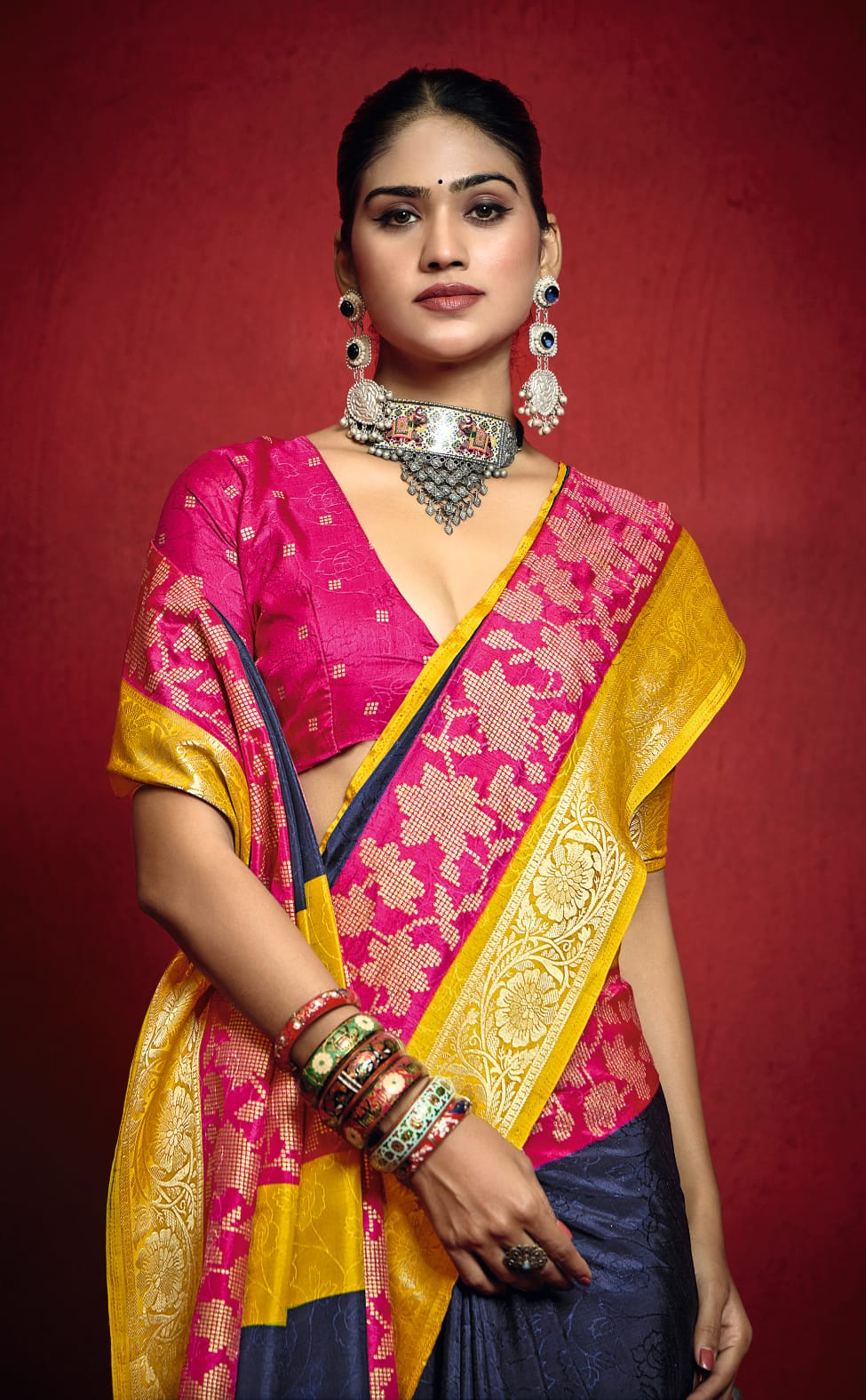 Tanmira New Banarasi With Zari border Work Saree STR