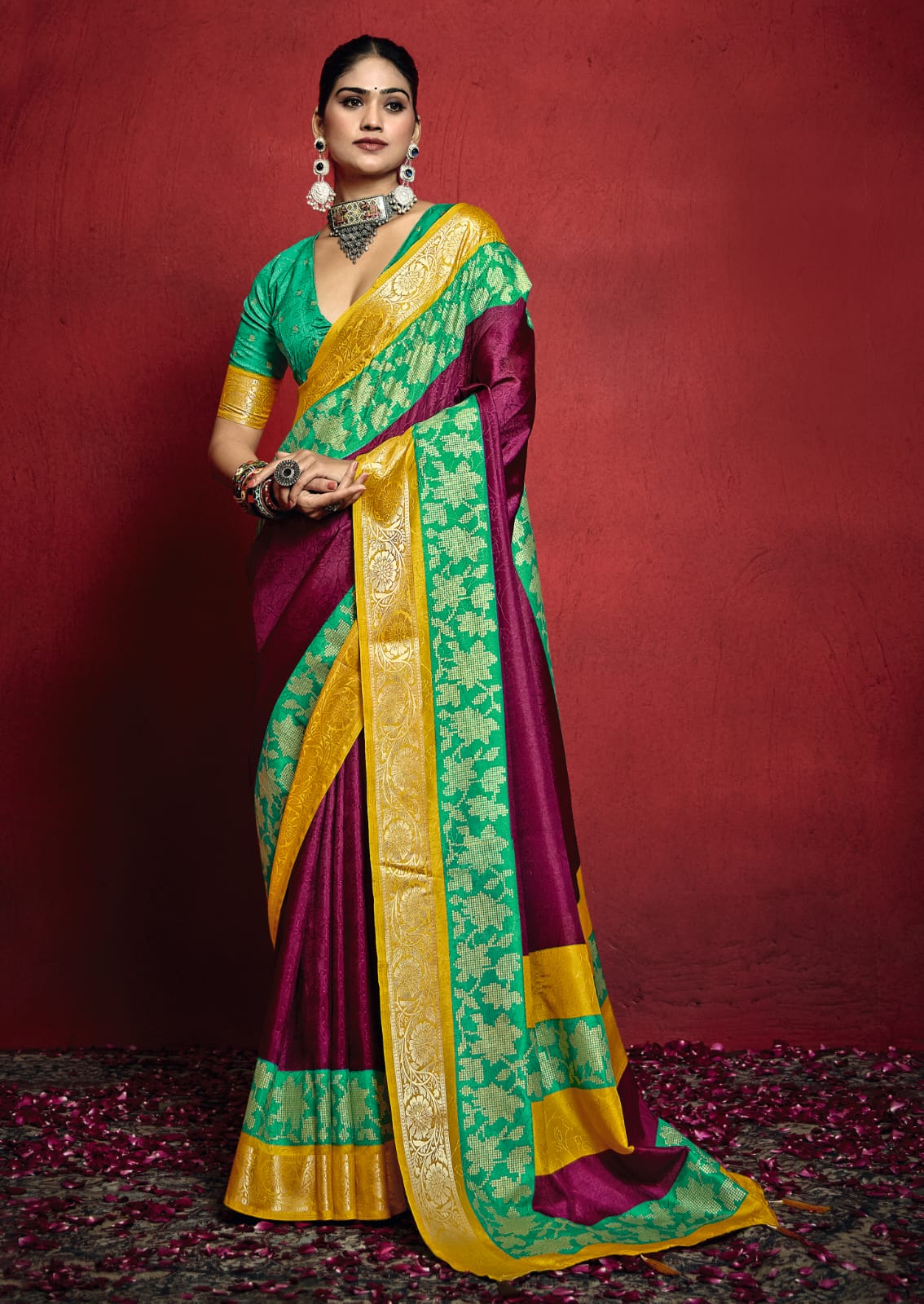 Tanmira New Latest Banarasi With Zari border Work Saree STR