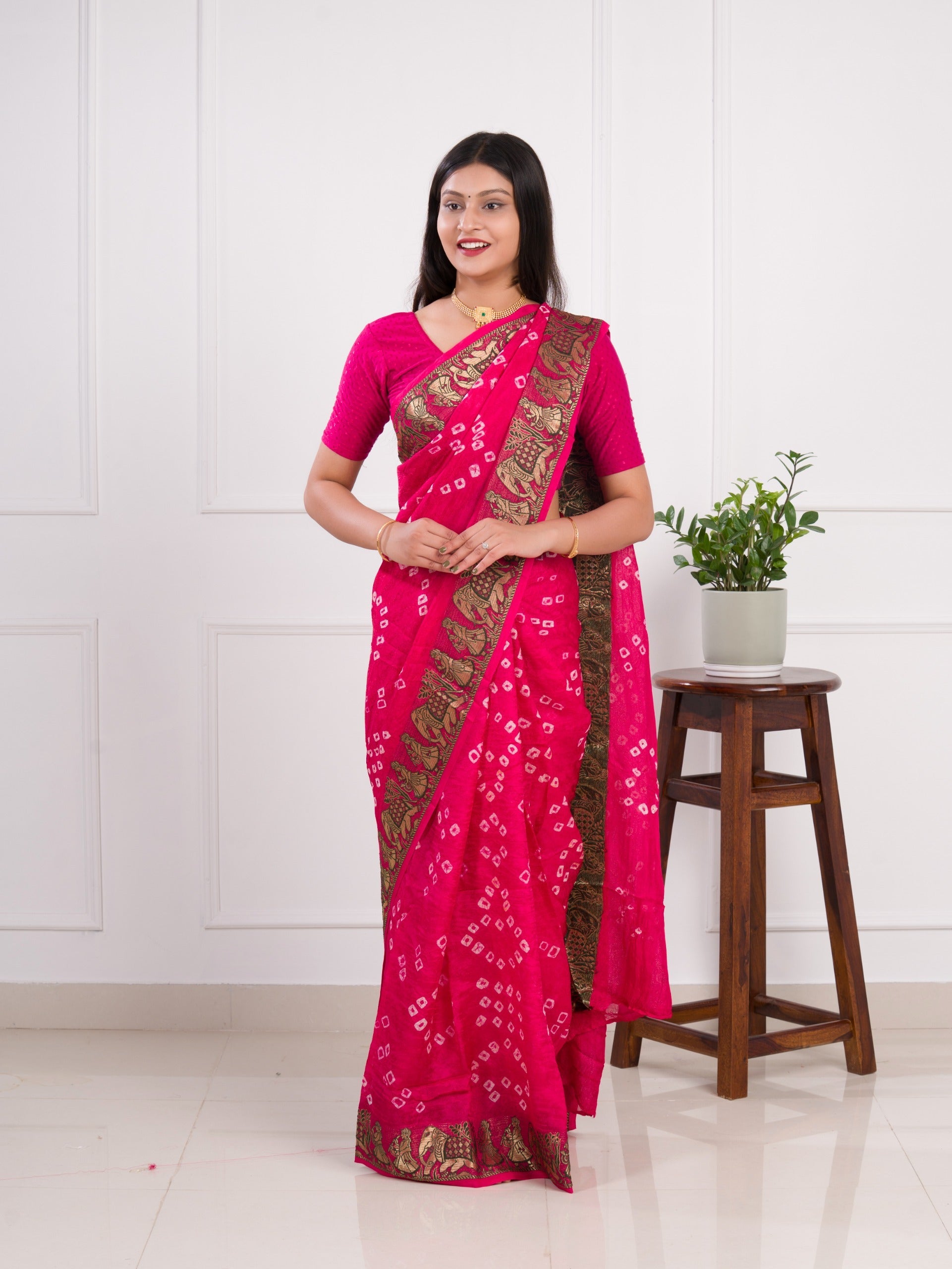 Tanmira New Handmade Bandhej Bandhani Viscos Silk Saree