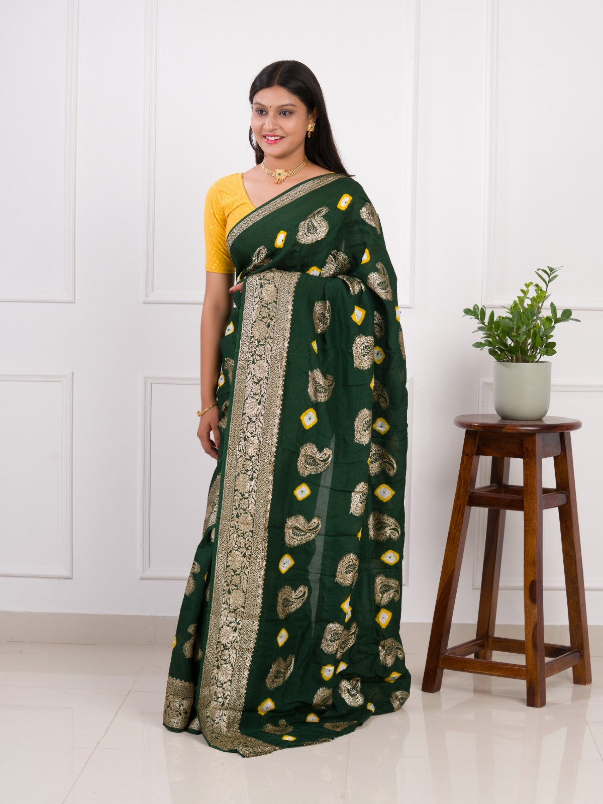 Tanmira New Lounched Dola Silk Bandhani Zari Weaving Work Saree RTK