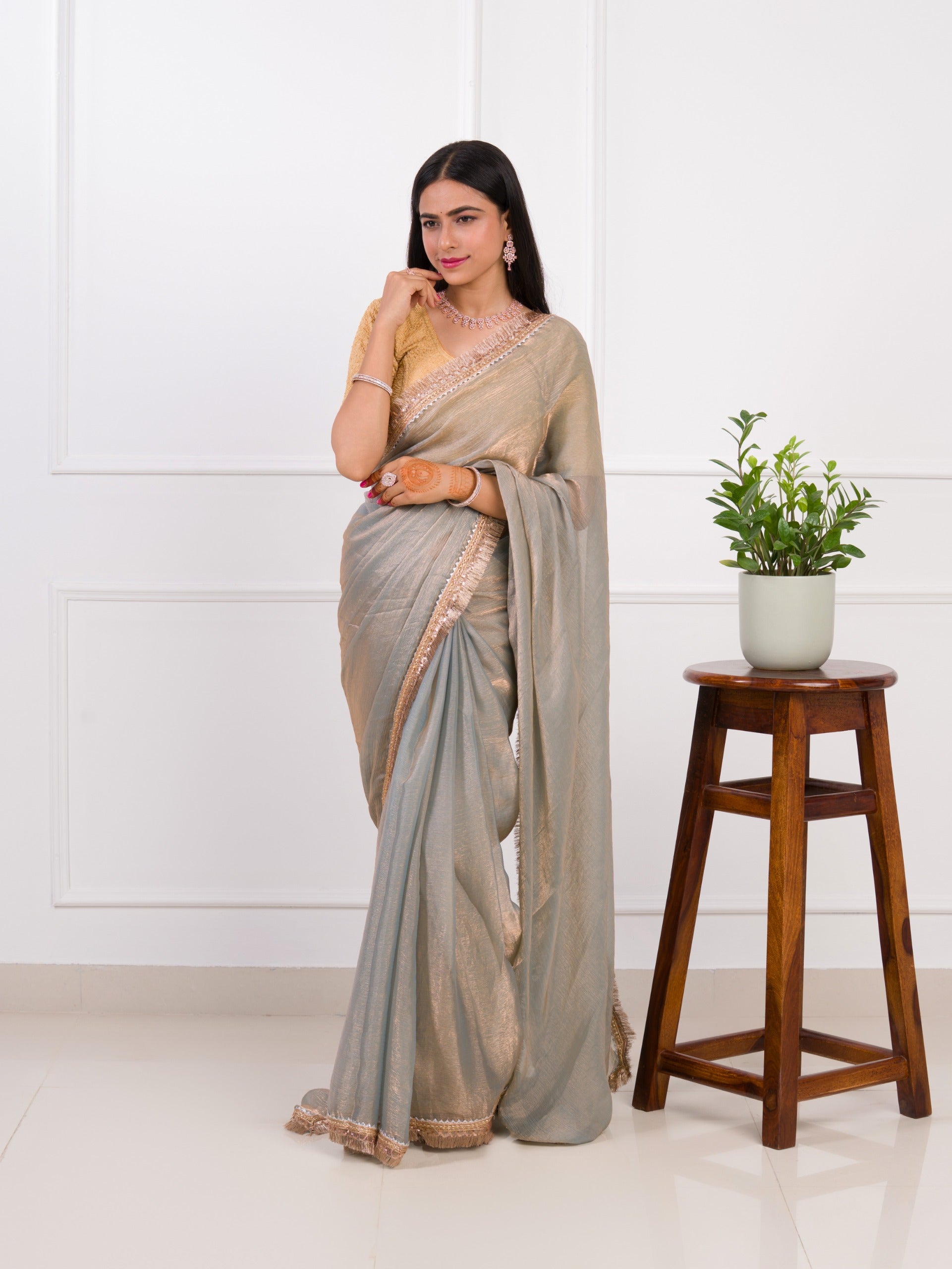 Tanmira New Chiffon Bollywood Style With Zari border Work Saree VJT