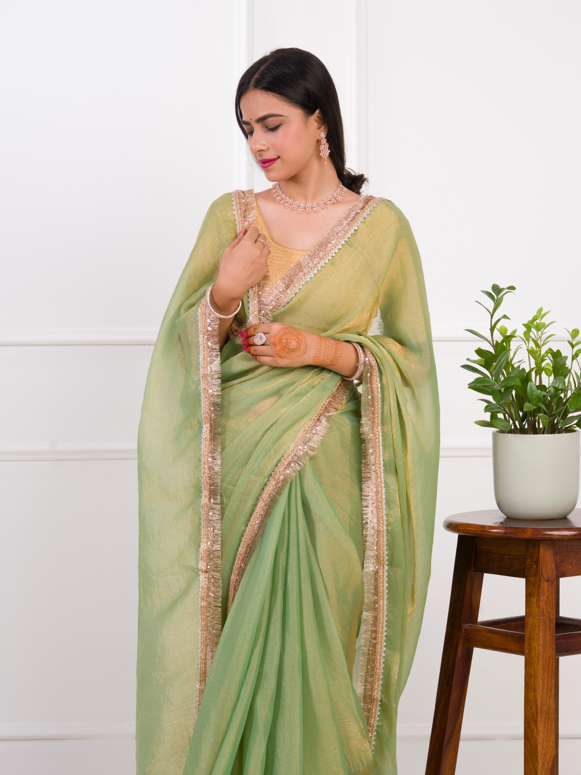 Tanmira New Chiffon Bollywood Style With Zari border Work Saree VJT