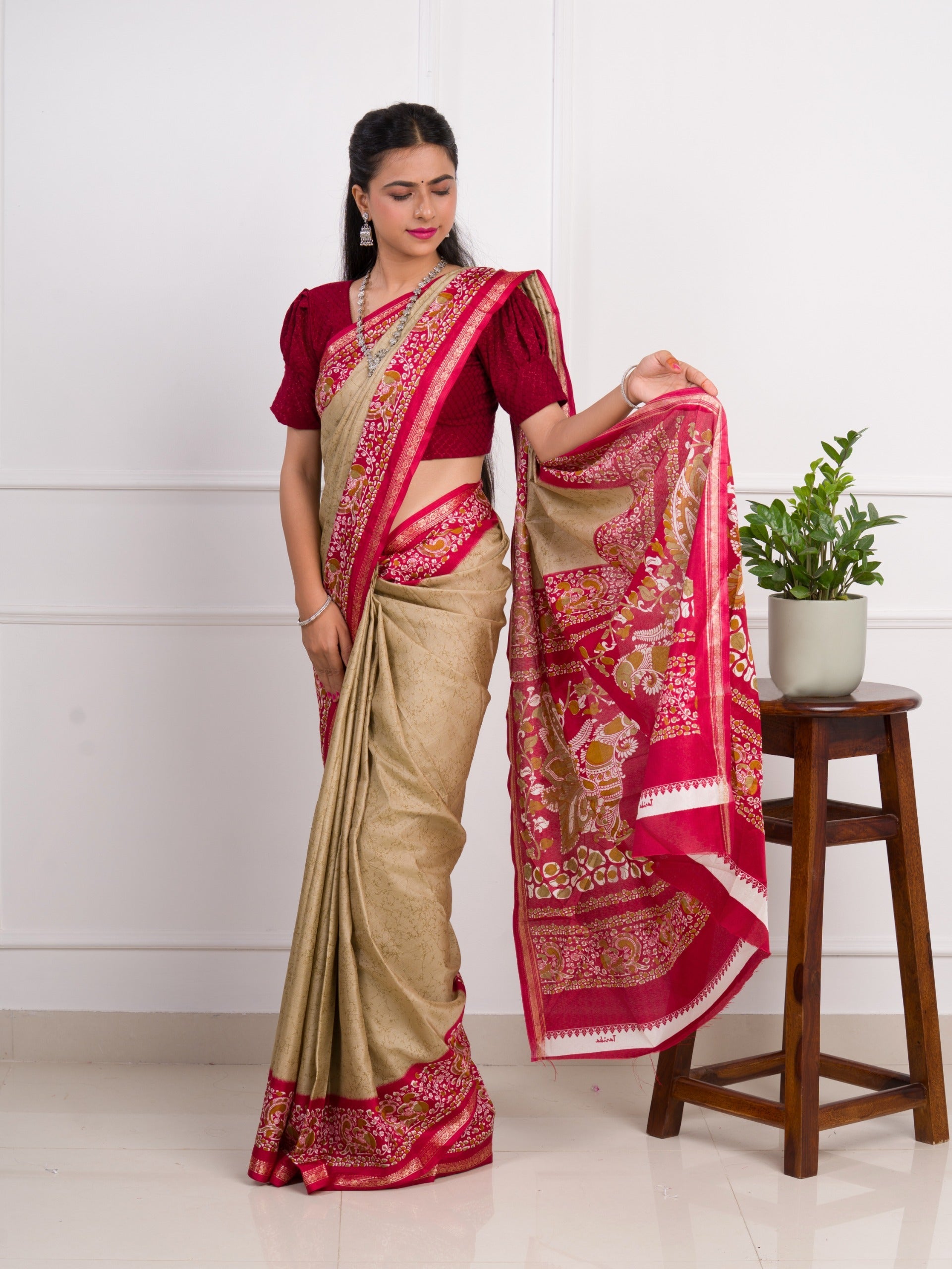 Tanmira New Beautiful Dola Silk Printed Style With Zari Border Work Saree VJT