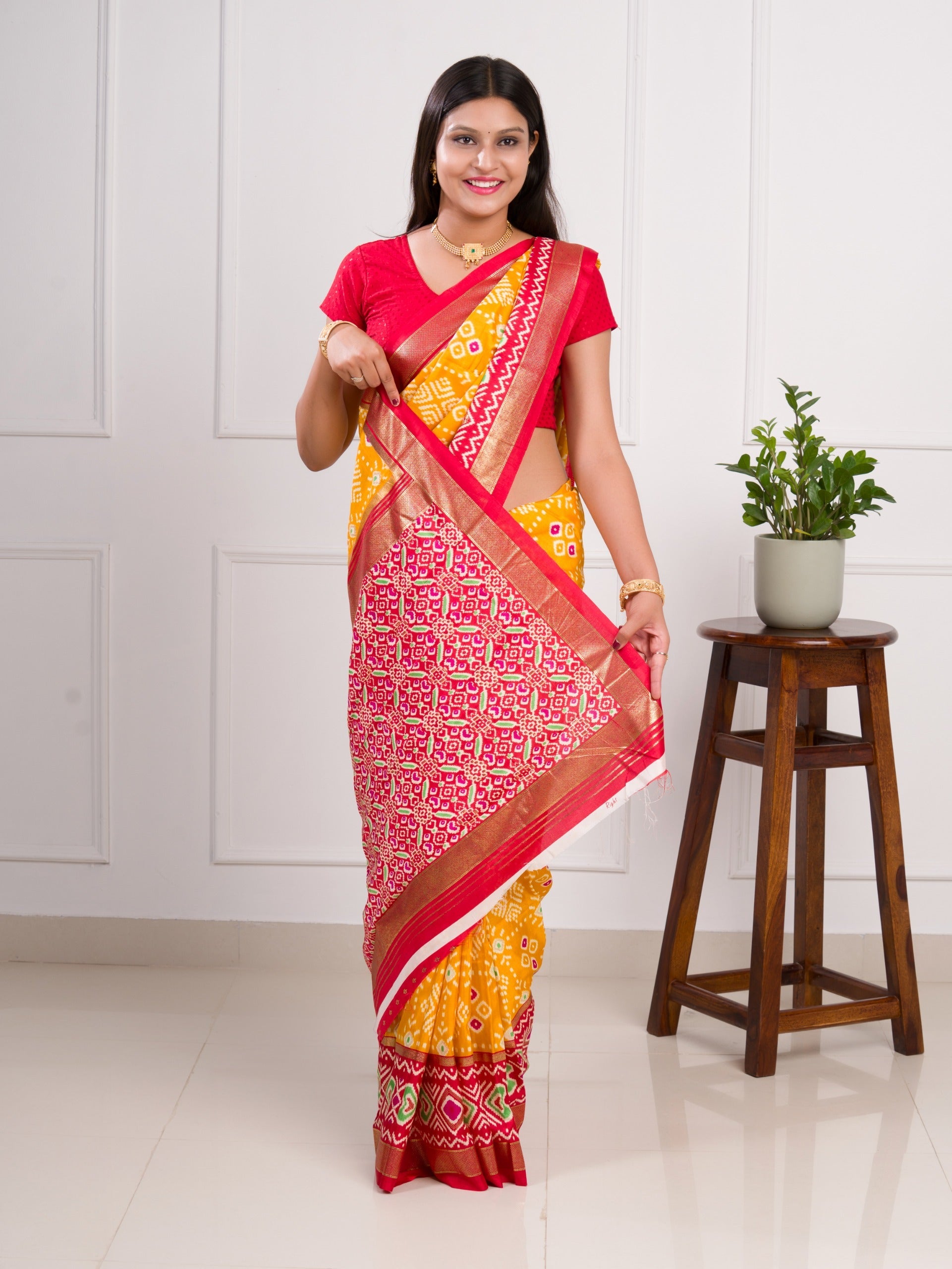 Tanmira New Pashmina Cotton Silk Printed Saree SWA