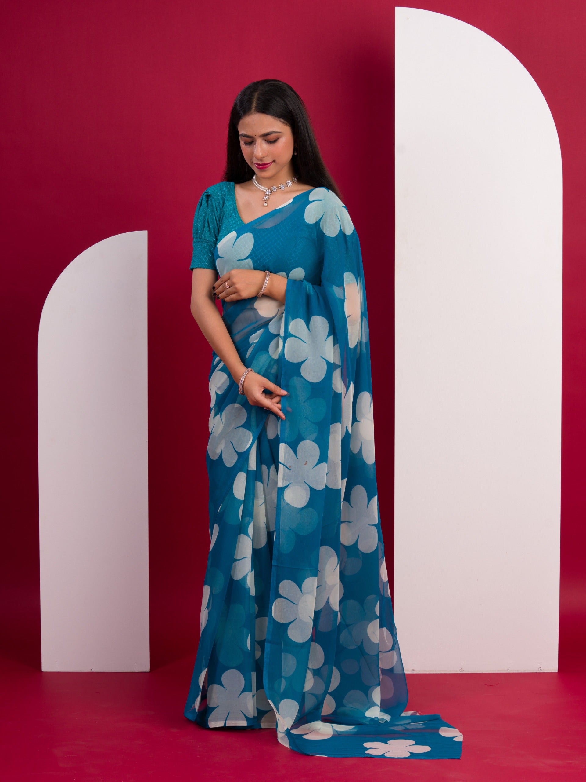 Tanmira New Special Pure Georgette Flower Printed Style Saree SUN