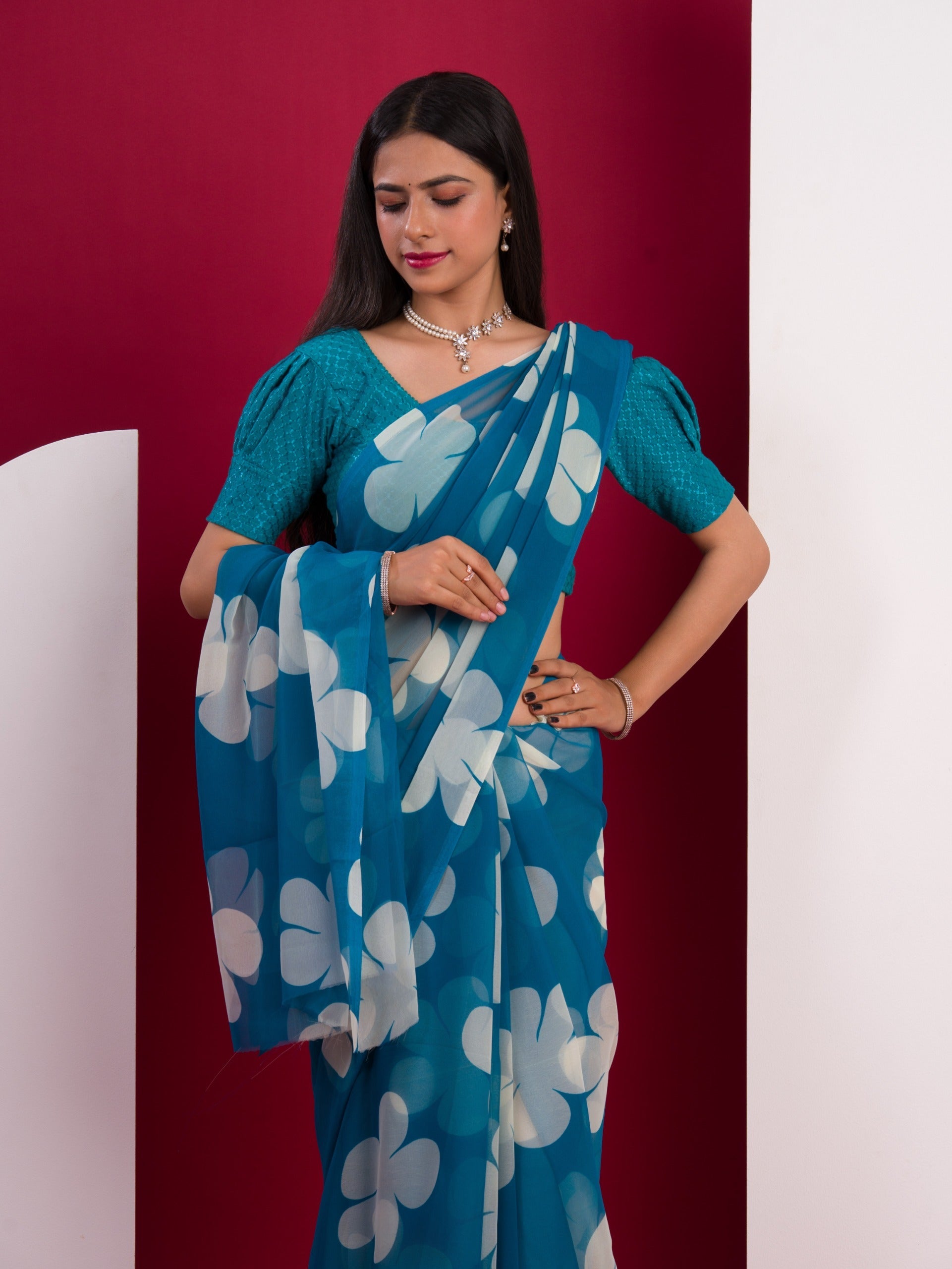 Tanmira New Special Pure Georgette Flower Printed Style Saree SUN