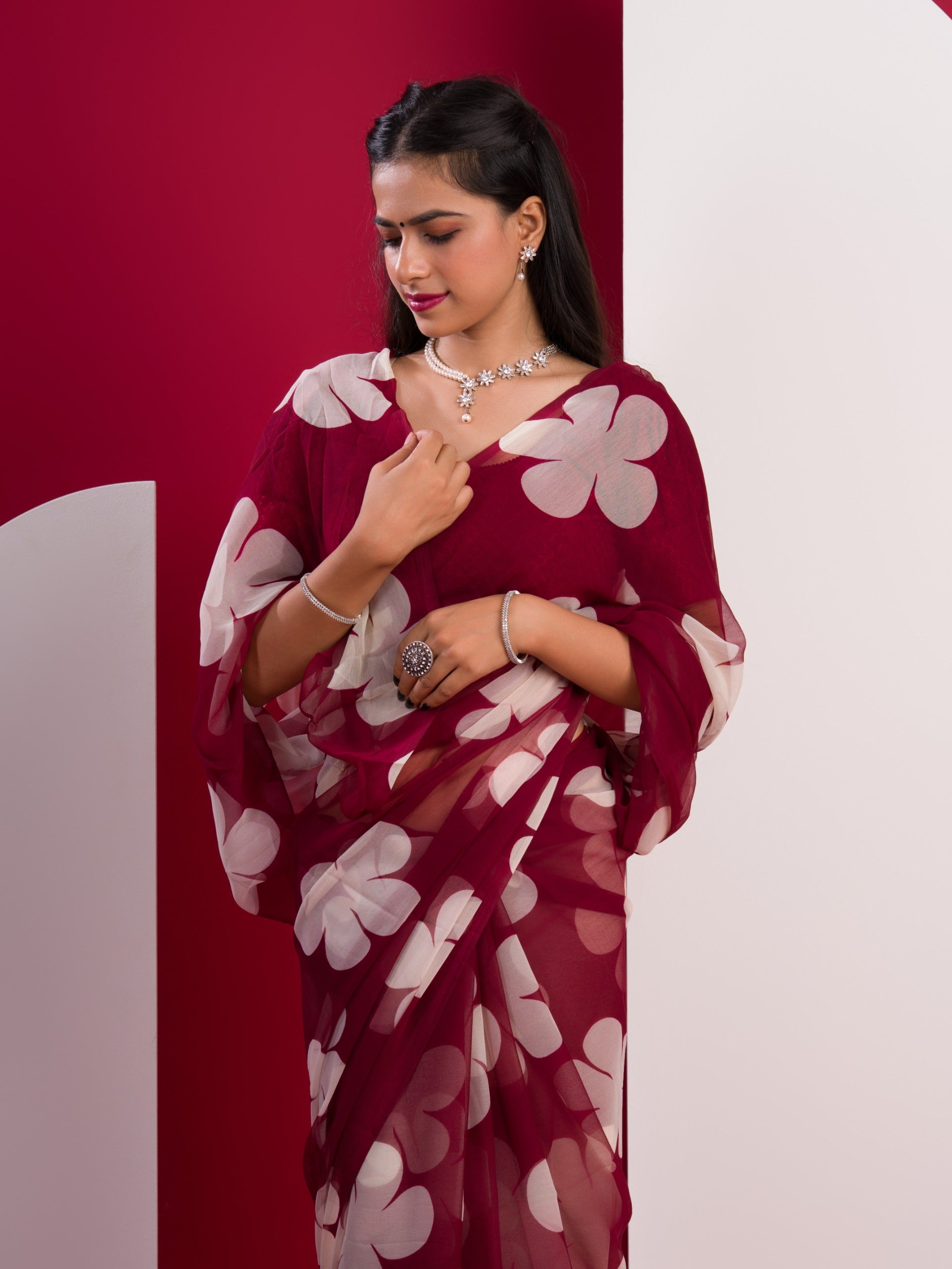 Tanmira Beautiful New Pure Georgette Flower Printed Style Saree SUN