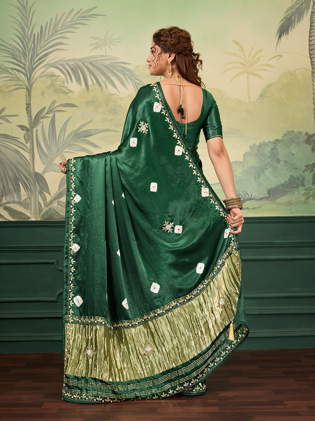 Buy Designer Saree with Handcrafted Cutdana Work Tanmira 