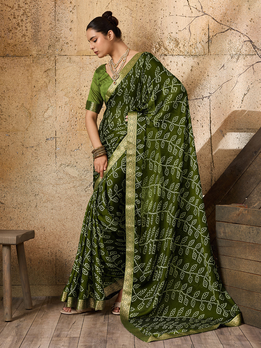 Tanmira  New Trendy Moss Chiffon Bandhani Style Casual Saree   KDN