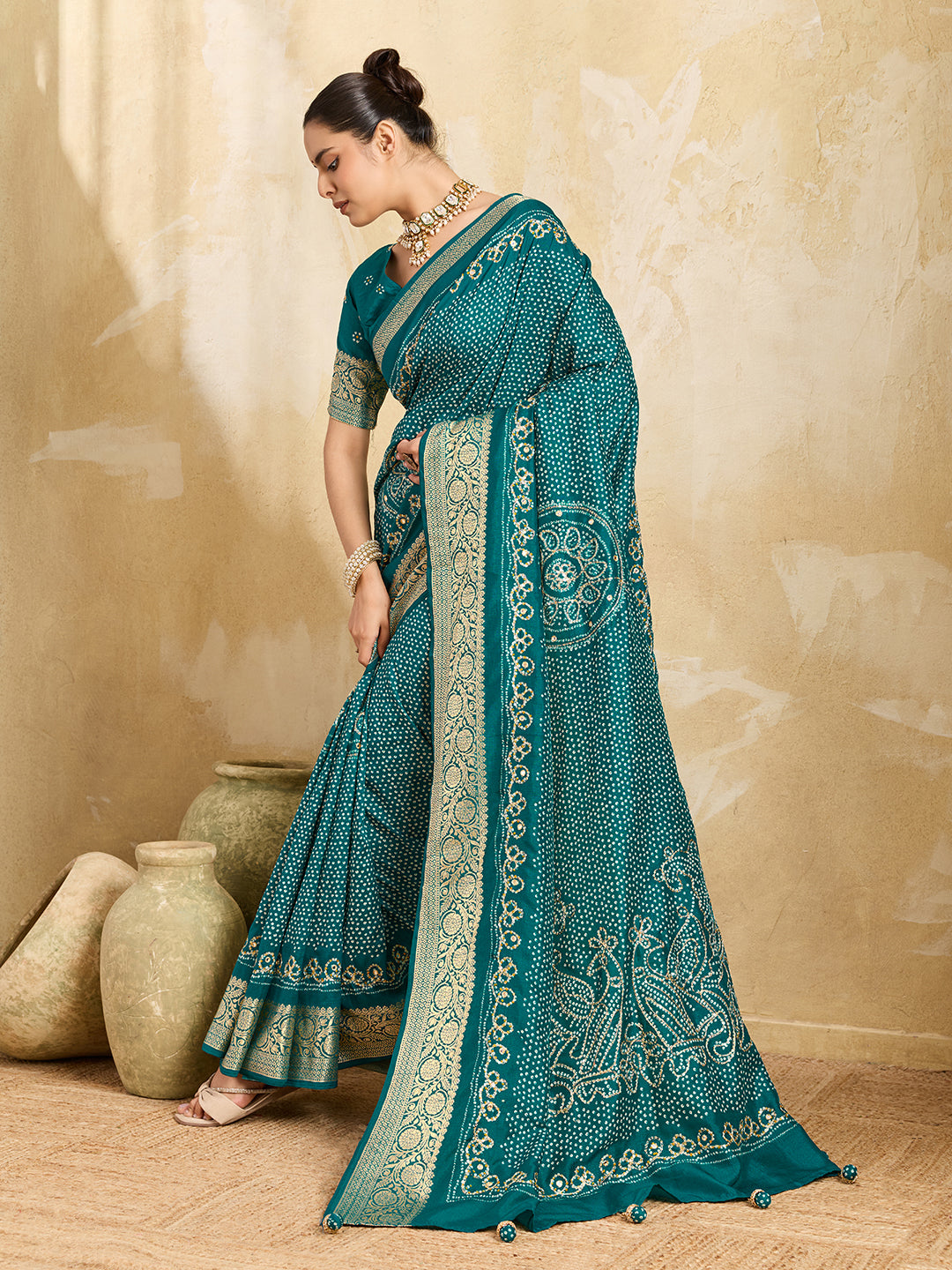Tanmira  New Beautiful Viscos Silk Bandhani Print Gotapatti Aaritari work Saree Green GAN