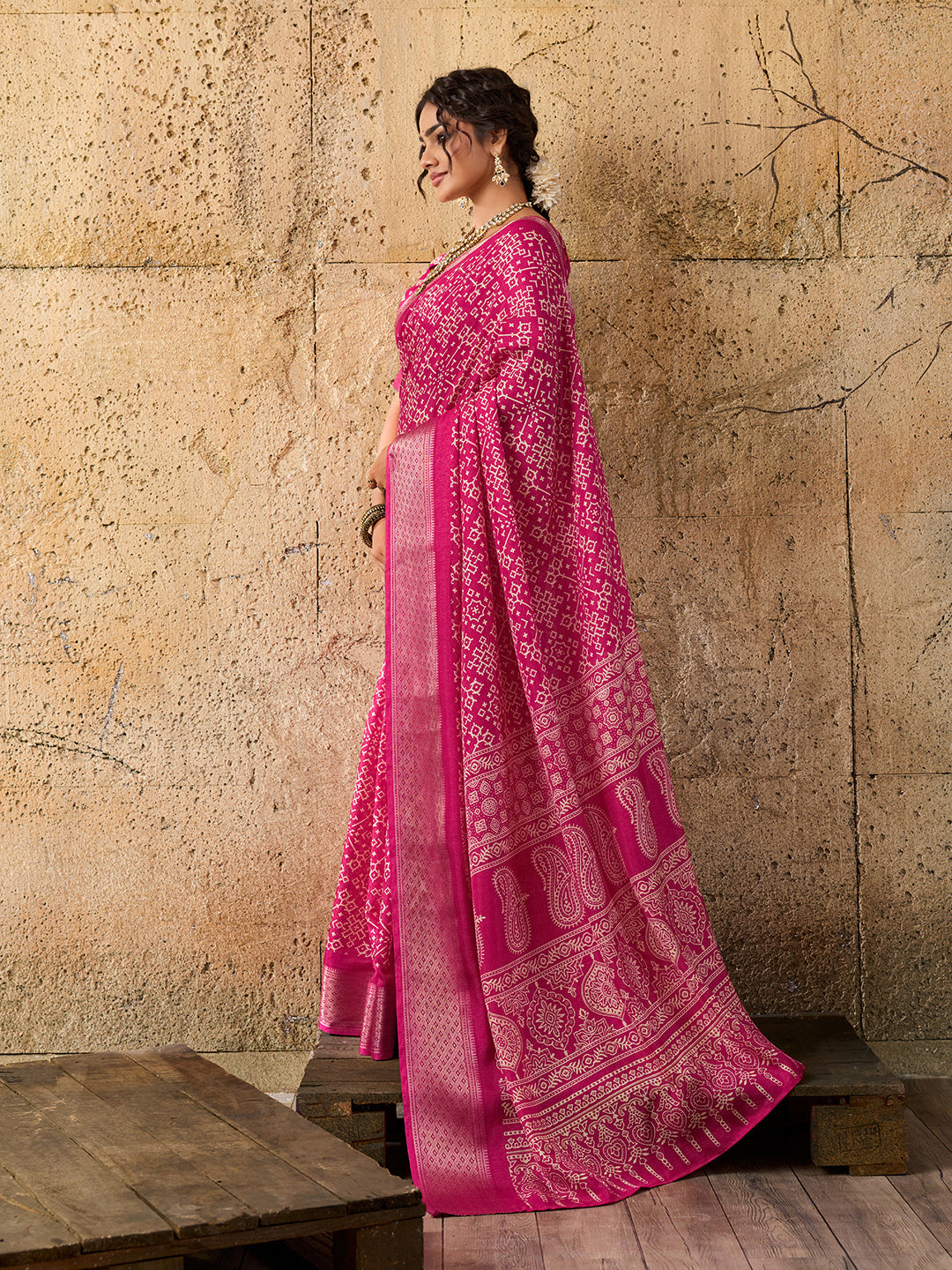 Tanmira  New Cotton silk Ajrakh style With Ajrakh HandPrint Work Saree STL